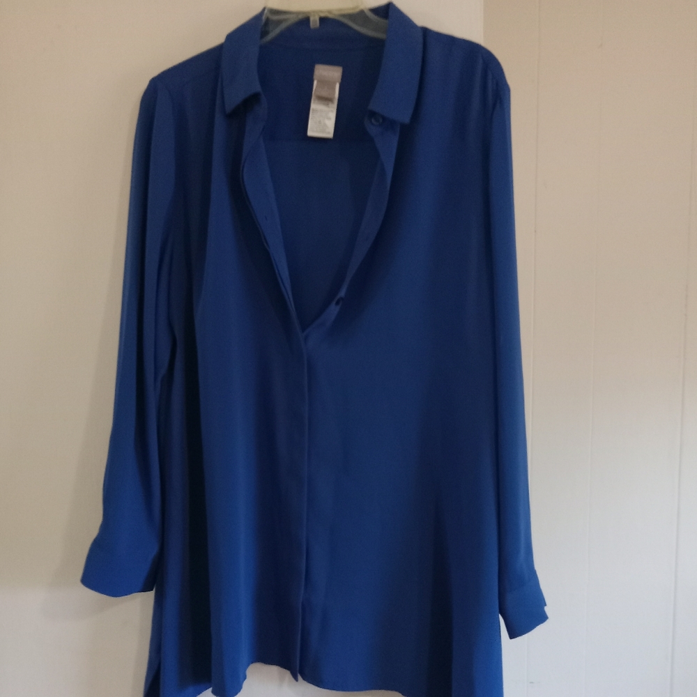 Chicos size 2 shirt